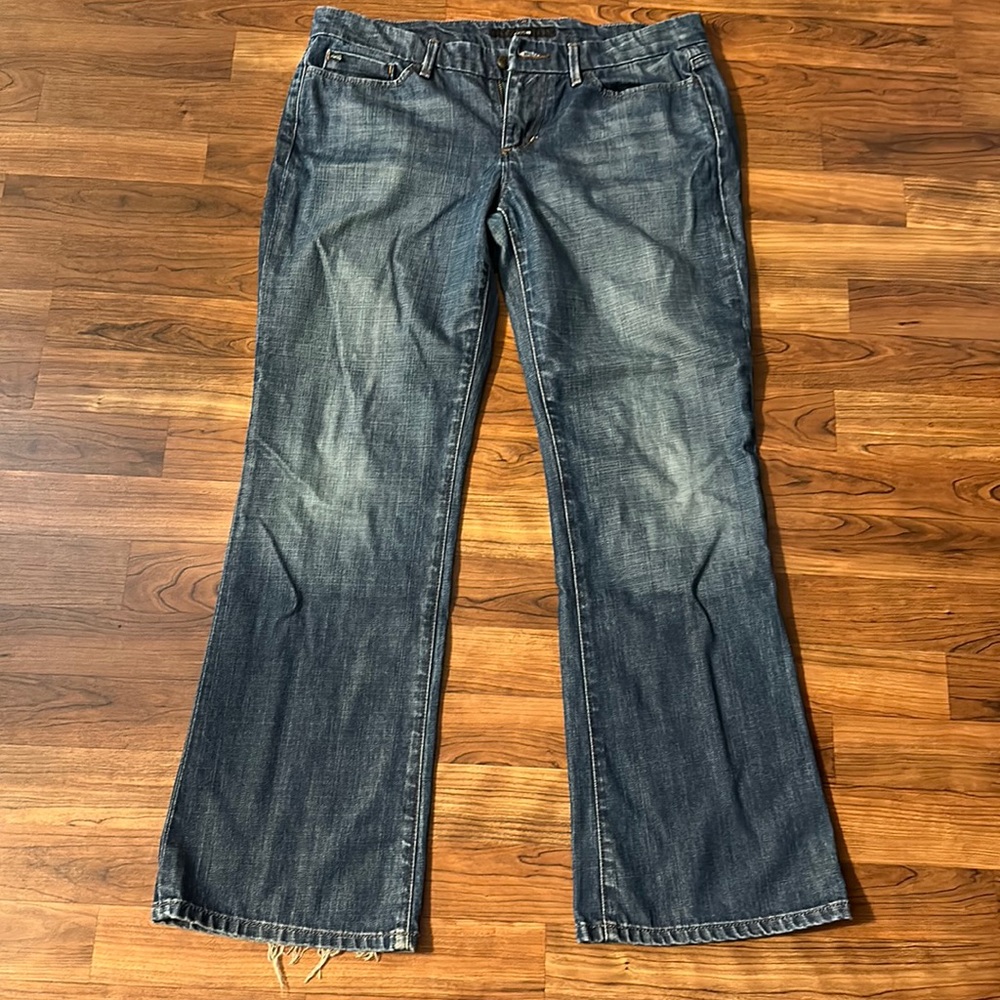 Womens Joes Jeans. In between bootcut and flare